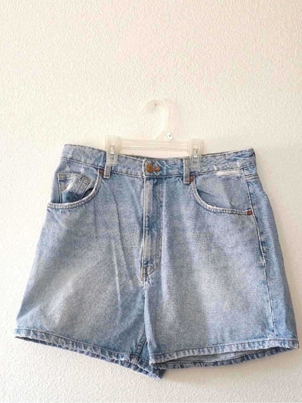 Zara Women's Hight Rise Mom Light Blue Jean Shorts Size 8
